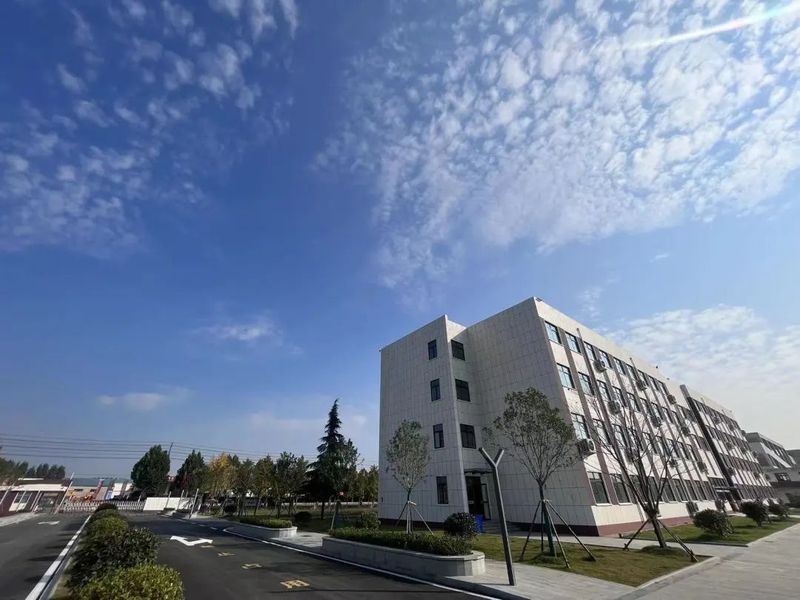 01：學校簡介.jpg