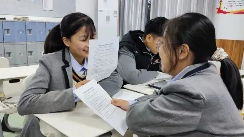 的三年學習生涯中都能成為最精彩的自己。1.jpg